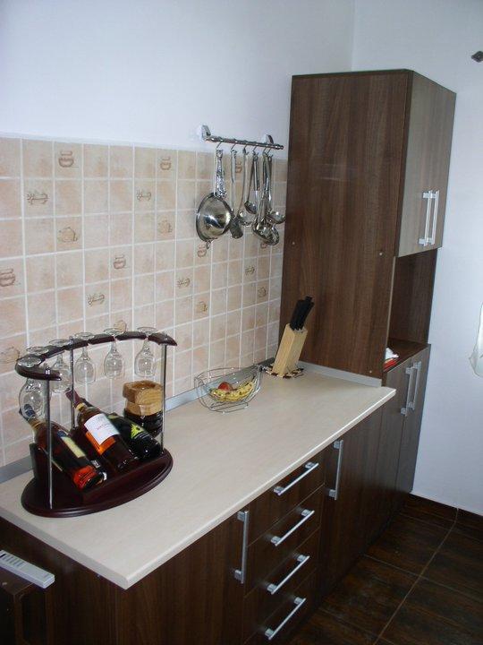 Hotel Sura Pietrei Craiului à Zărneşti Extérieur photo